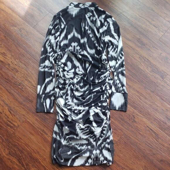 Farm Rio Black White Pineapple Ikat Tulle Chic Feminine Whimsigoth Midi Size L - Picture 11 of 12